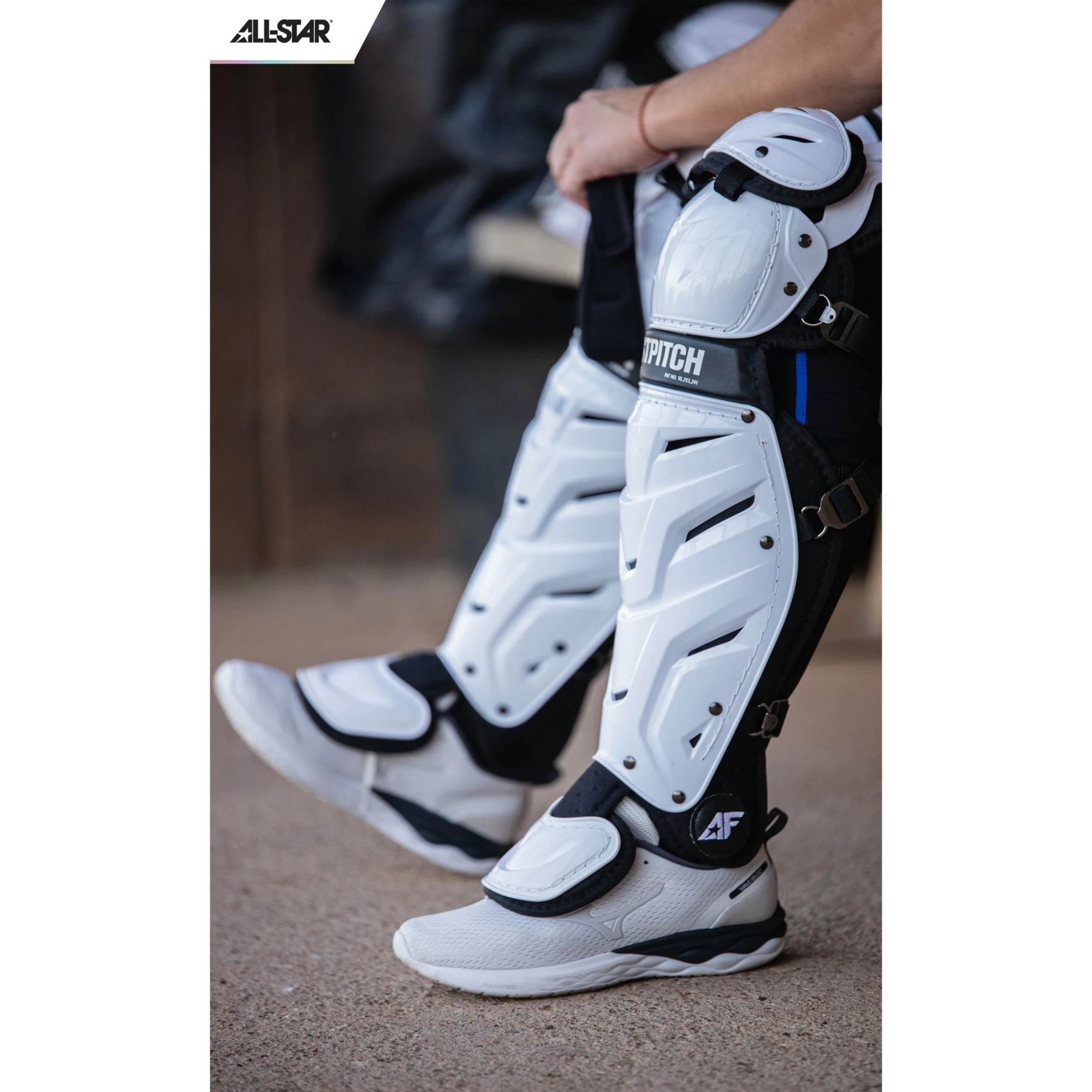 All-Star AFx Series Fastpitch Softball Catcher's Package (White/Black) 6 All-Star AFx Series Fastpitch Softball Catcher's Package (White/Black) - Image 4